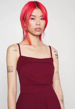 Wal G Maya Strappy Skater Dress – Cocktail Dress / Party Dress . Excellent|Women Dress