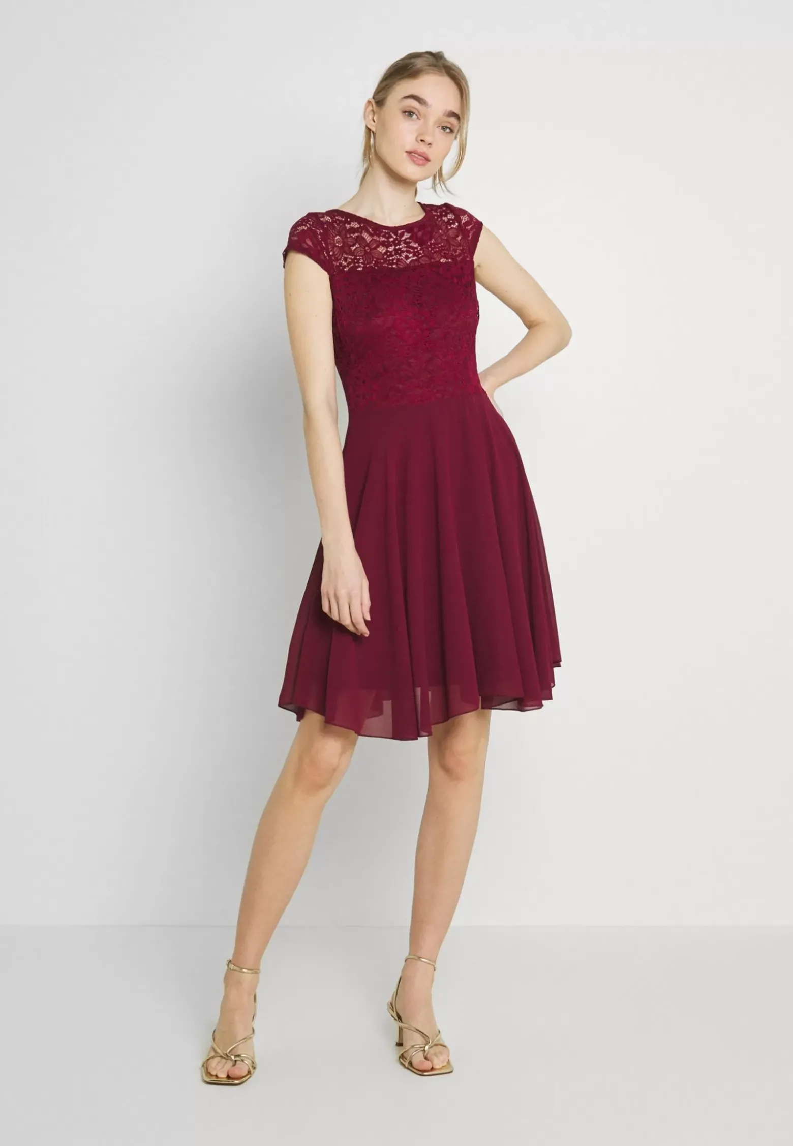 Wal G Peyton Skater Dress – Cocktail Dress / Party Dress . Closeout Sale|Women Dress