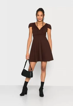 Wal G Shakeela Skater Dress – Cocktail Dress / Party Dress . Cheap|Women Dress