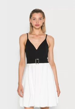 Wal G Talullabelted Skater Dress – Cocktail Dress / Party Dress . Official|Women Dress