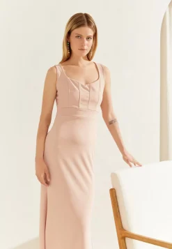 Wal G Wgxzl Wedding – Hari Bone Heart Neck Maxi Dress – Occasion Wear . Excellent|Women Occasion Wear